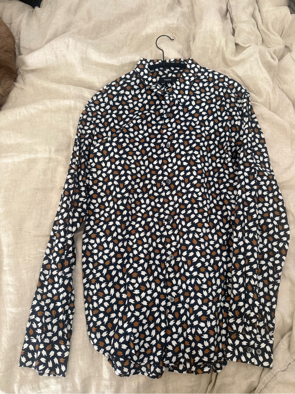 Theory Men’s Black Floral-Print Long Sleeve Button-Down Shirt
